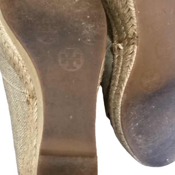 Tory Burch Espadrille Wedge Sandals 9 - Picture 11 of 11